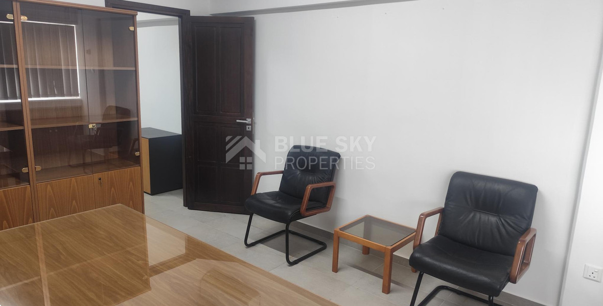 Office for Rent in Mesa Geitonia, Limassol | 70 m²