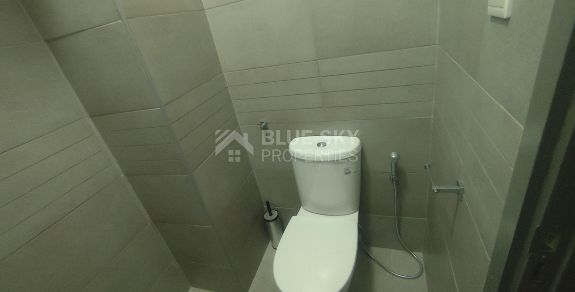 Office for Rent in Mesa Geitonia, Limassol | 70 m²