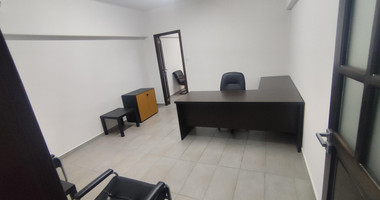 Office for Rent in Mesa Geitonia, Limassol | 70 m²