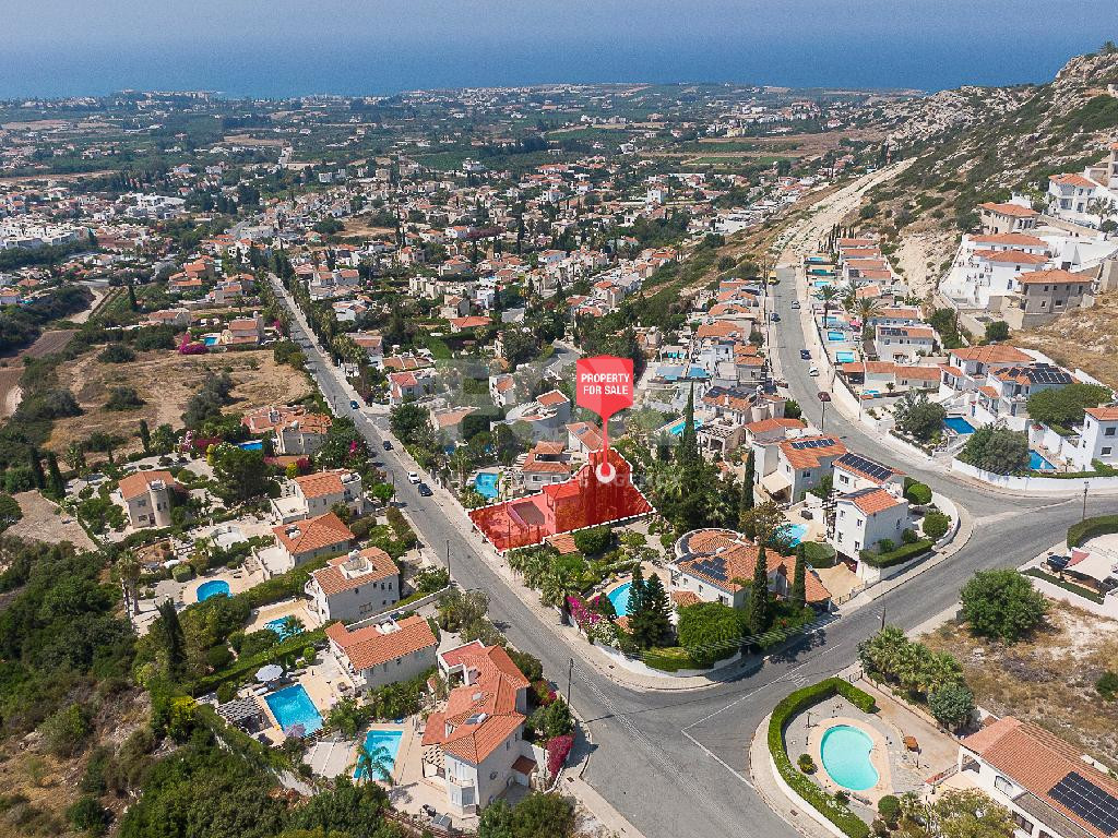 Three-Bedroom Detached Villa with Swimming Pool for Sale in Pegeia, Paphos