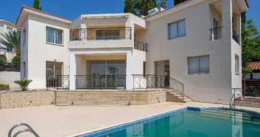 Three-Bedroom Detached Villa with Swimming Pool for Sale in Pegeia, Paphos