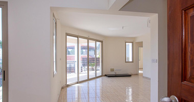 Three-Bedroom Detached Villa with Swimming Pool for Sale in Pegeia, Paphos