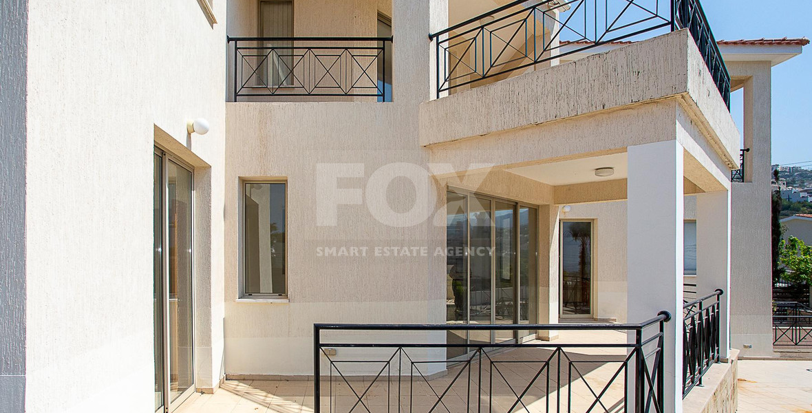 Three-Bedroom Detached Villa with Swimming Pool for Sale in Pegeia, Paphos