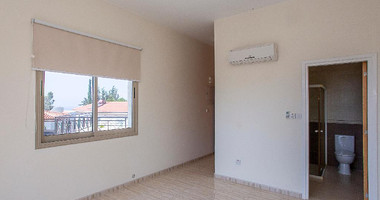 Three-Bedroom Detached Villa with Swimming Pool for Sale in Pegeia, Paphos