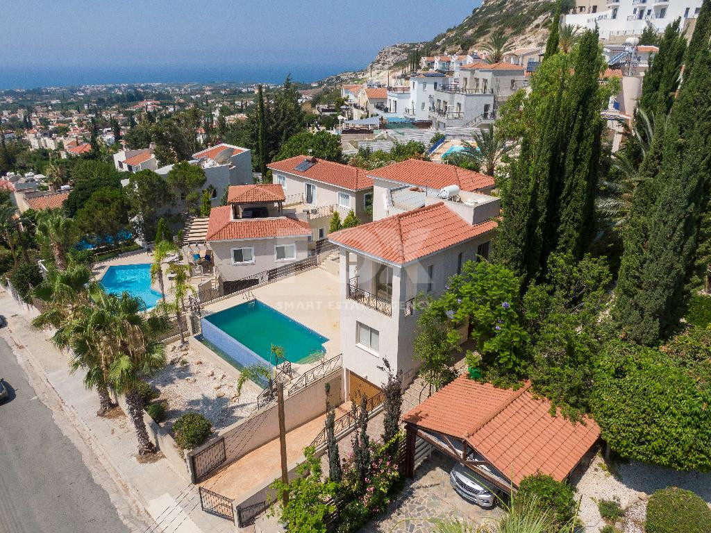 Three-Bedroom Detached Villa with Swimming Pool for Sale in Pegeia, Paphos