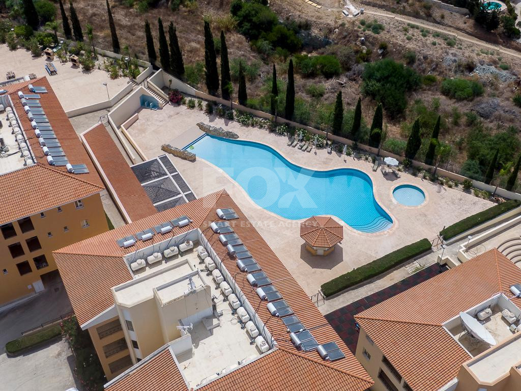 Two bedroom apartment with separate title deed in Chloraka, for sale
