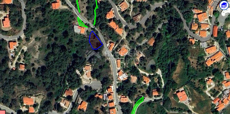 Large Building Plot 1684 m2 in Lush Pano Platres