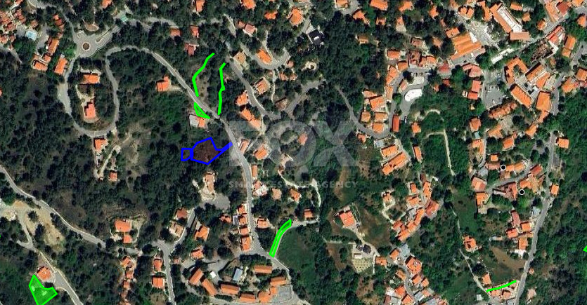 Large Building Plot 1684 m2 in Lush Pano Platres