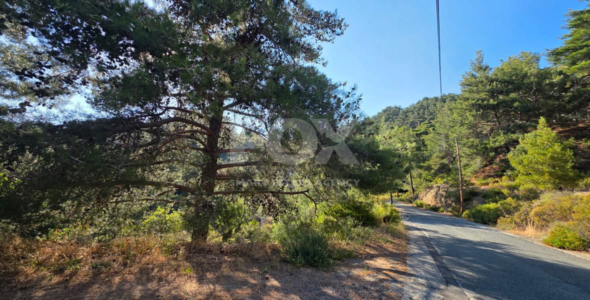 Large Building Plot 1684 m2 in Lush Pano Platres