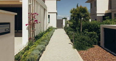 Modern 2-Bedroom Semi-Detached House with Private Pool | Limassol Greens Golf Resort