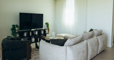 Modern 2-Bedroom Semi-Detached House with Private Pool | Limassol Greens Golf Resort