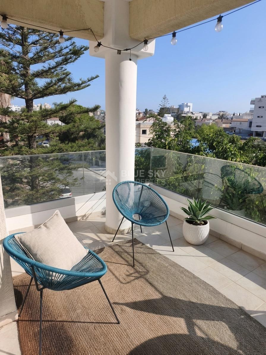 Fully Furnished Two Bedroom Apartment near the sea for Rent in Germasogeia Tourist Area | 90m² with Balcony & Elevator
