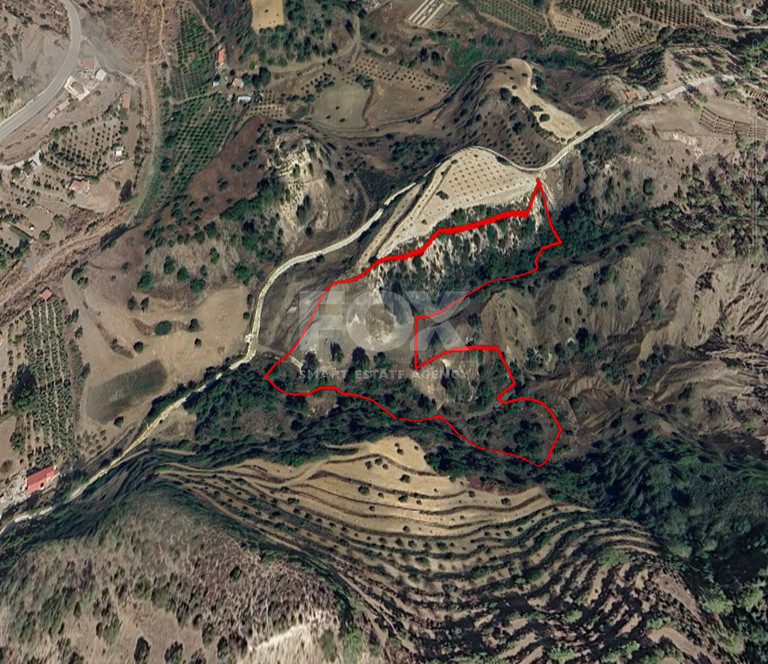 Large 16389m2 Field for Sale in Kapileio Village