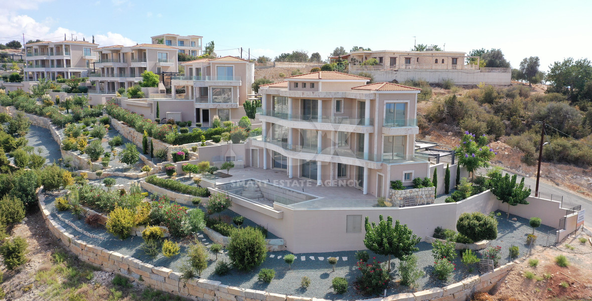 Exclusive Five-Bedroom Villa for Sale with Sea and Mountain Views in Paphos