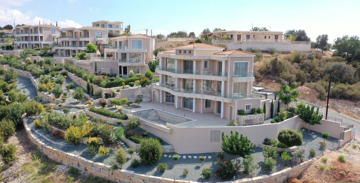 Exclusive Five-Bedroom Villa for Sale with Sea and Mountain Views in Paphos