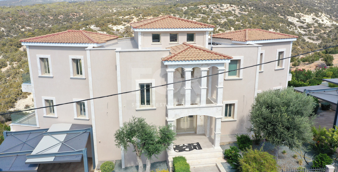 Exclusive Five-Bedroom Villa for Sale with Sea and Mountain Views in Paphos