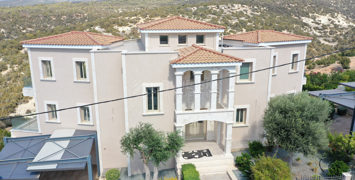 Exclusive Five-Bedroom Villa for Sale with Sea and Mountain Views in Paphos