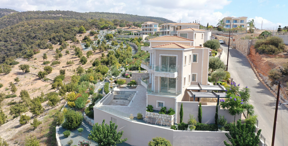 Exclusive Five-Bedroom Villa for Sale with Sea and Mountain Views in Paphos