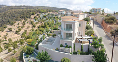 Exclusive Five-Bedroom Villa for Sale with Sea and Mountain Views in Paphos