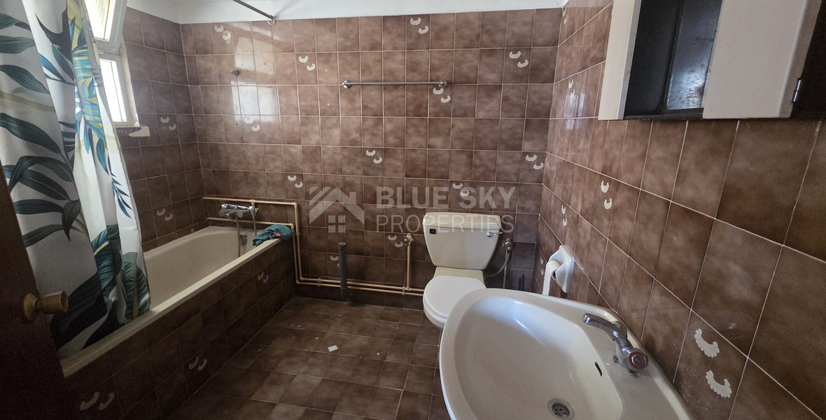 Three-Bedroom Seafront Apartment for Sale in Neapoli, Limassol | 120m² | Beachfront Location