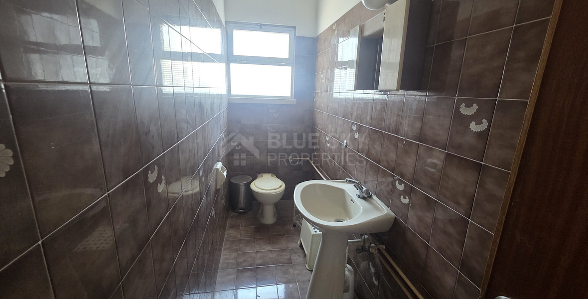 Three-Bedroom Seafront Apartment for Sale in Neapoli, Limassol | 120m² | Beachfront Location