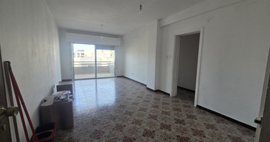 Three-Bedroom Seafront Apartment for Sale in Neapoli, Limassol | 120m² | Beachfront Location
