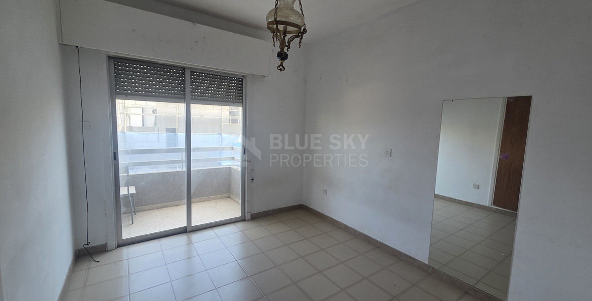 Three-Bedroom Seafront Apartment for Sale in Neapoli, Limassol | 120m² | Beachfront Location
