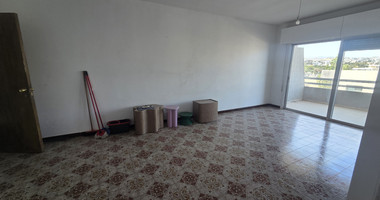 Three-Bedroom Seafront Apartment for Sale in Neapoli, Limassol | 120m² | Beachfront Location