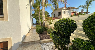 Elegant Four-Bedroom Luxury Detached Villa with Sea Views | Agios Tychon Tourist Area