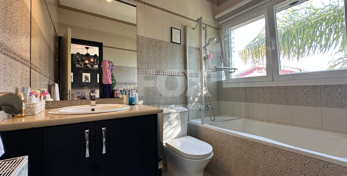 Elegant Four-Bedroom Luxury Detached Villa with Sea Views | Agios Tychon Tourist Area