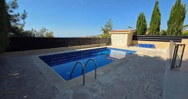 Three Bedroom Bungalow for Rent in Souni with Private Pool | Furnished or Unfurnished