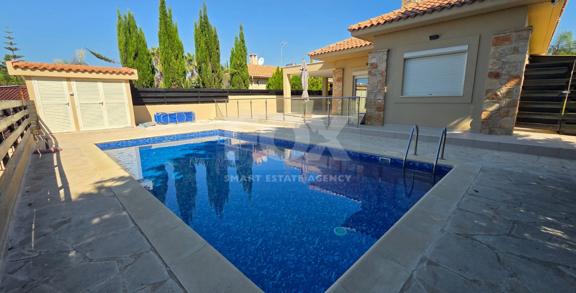 Three Bedroom Bungalow for Rent in Souni with Private Pool | Furnished or Unfurnished