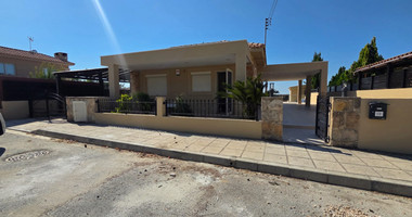 Three Bedroom Bungalow for Rent in Souni with Private Pool | Furnished or Unfurnished