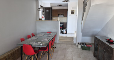 Beautiful Two Bedroom Maisonette for Rent in Peyia with Stunning Sea Views