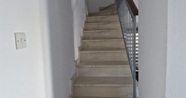 Beautiful Two Bedroom Maisonette for Rent in Peyia with Stunning Sea Views