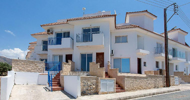 A two-bedroom house for sale in Argaka, Paphos, offering verandas, rooftop terrace, and excellent potential for permanent living, holidays, or rental investment.