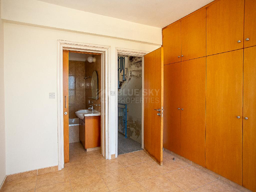 A two-bedroom house for sale in Argaka, Paphos, offering verandas, rooftop terrace, and excellent potential for permanent living, holidays, or rental investment.