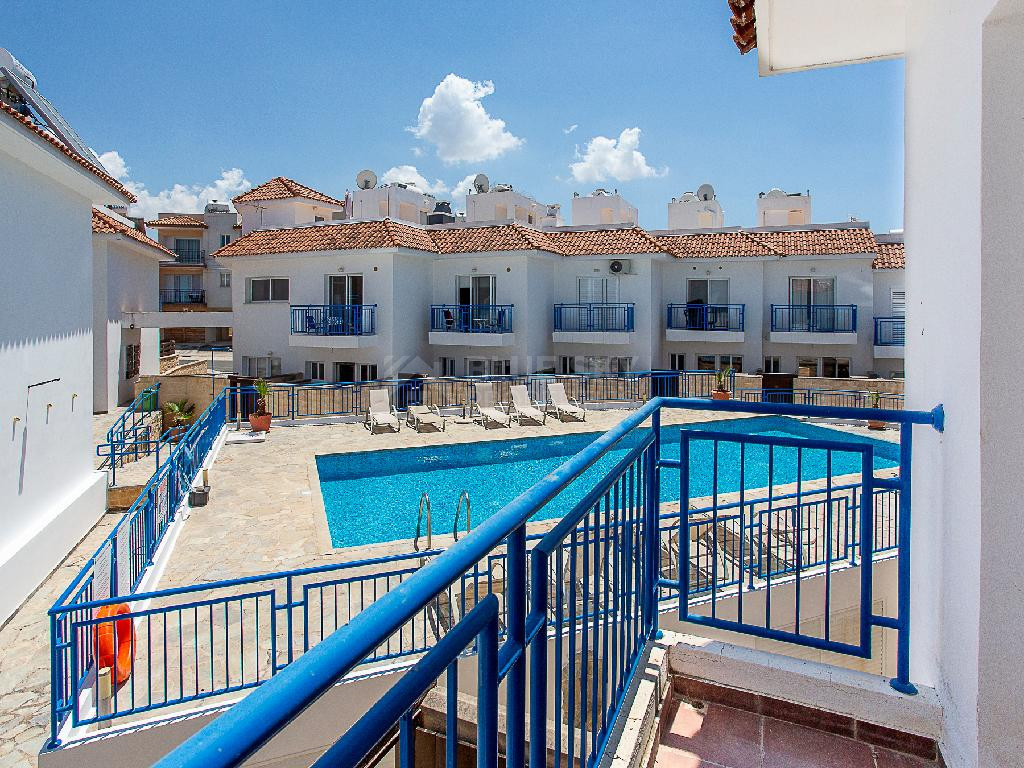 A two-bedroom house for sale in Argaka, Paphos, offering verandas, rooftop terrace, and excellent potential for permanent living, holidays, or rental investment.