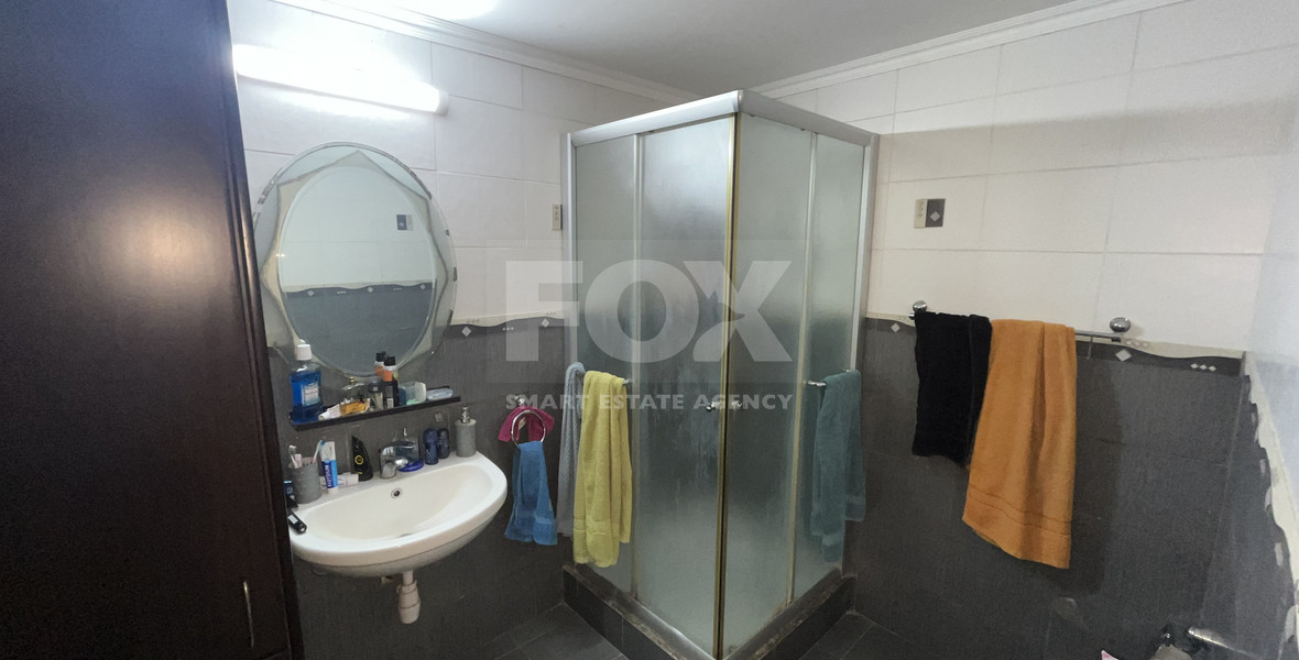 Beautiful Two-Level House in Alassa for Sale with 4+1 Bedrooms and Spacious Garden