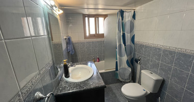 Beautiful Two-Level House in Alassa for Sale with 4+1 Bedrooms and Spacious Garden