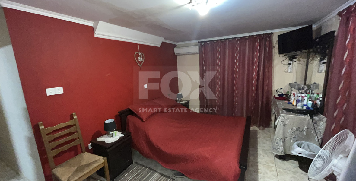 Beautiful Two-Level House in Alassa for Sale with 4+1 Bedrooms and Spacious Garden