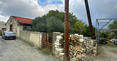 Building Plot for Sale in Silikou, Limassol | 350m² Residential Land with Listed House with Panoramic Country Views
