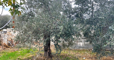 Building Plot for Sale in Silikou, Limassol | 350m² Residential Land with Listed House with Panoramic Country Views