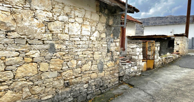 Building Plot for Sale in Silikou, Limassol | 350m² Residential Land with Listed House with Panoramic Country Views