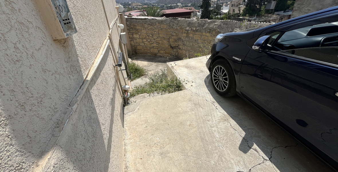 Two-level House with View and Garden for Sale at the Heart of Germasogeia
