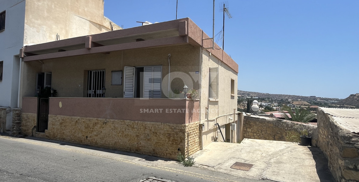Two-level House with View and Garden for Sale at the Heart of Germasogeia