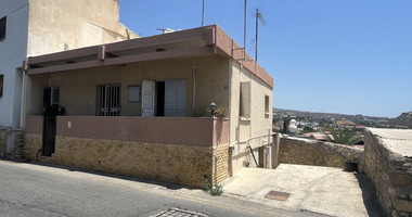 Two-level House with View and Garden for Sale at the Heart of Germasogeia