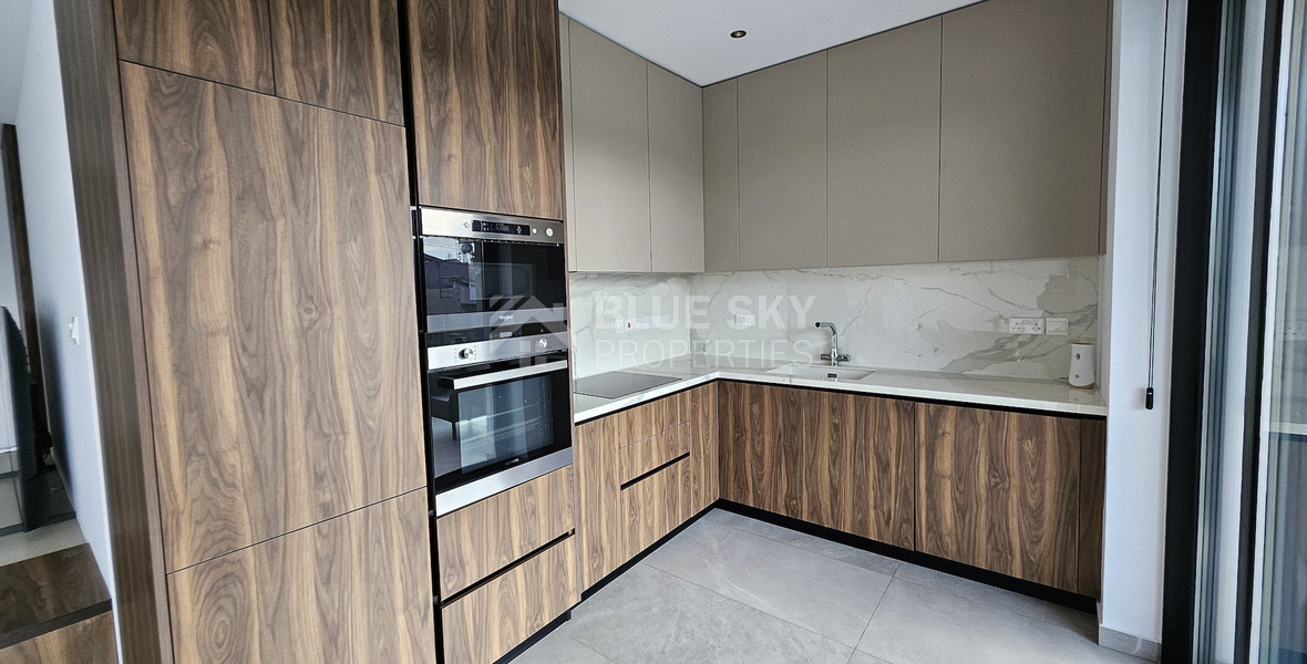 Spacious-Modern, Fully Furnished Two Bedroom Apartment in Agios Spyridwnas
