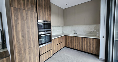Spacious-Modern, Fully Furnished Two Bedroom Apartment in Agios Spyridwnas