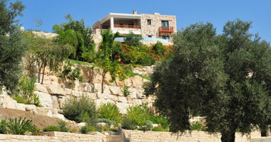 Stone four bedroom villa in Agia Marina , Polis Chrysochous , in Paphos for sale-Title deed available